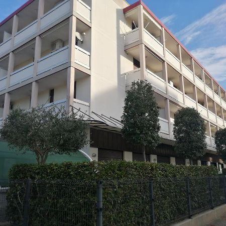 Condominio Quadrangolo-Gemini Bibione Kültér fotó